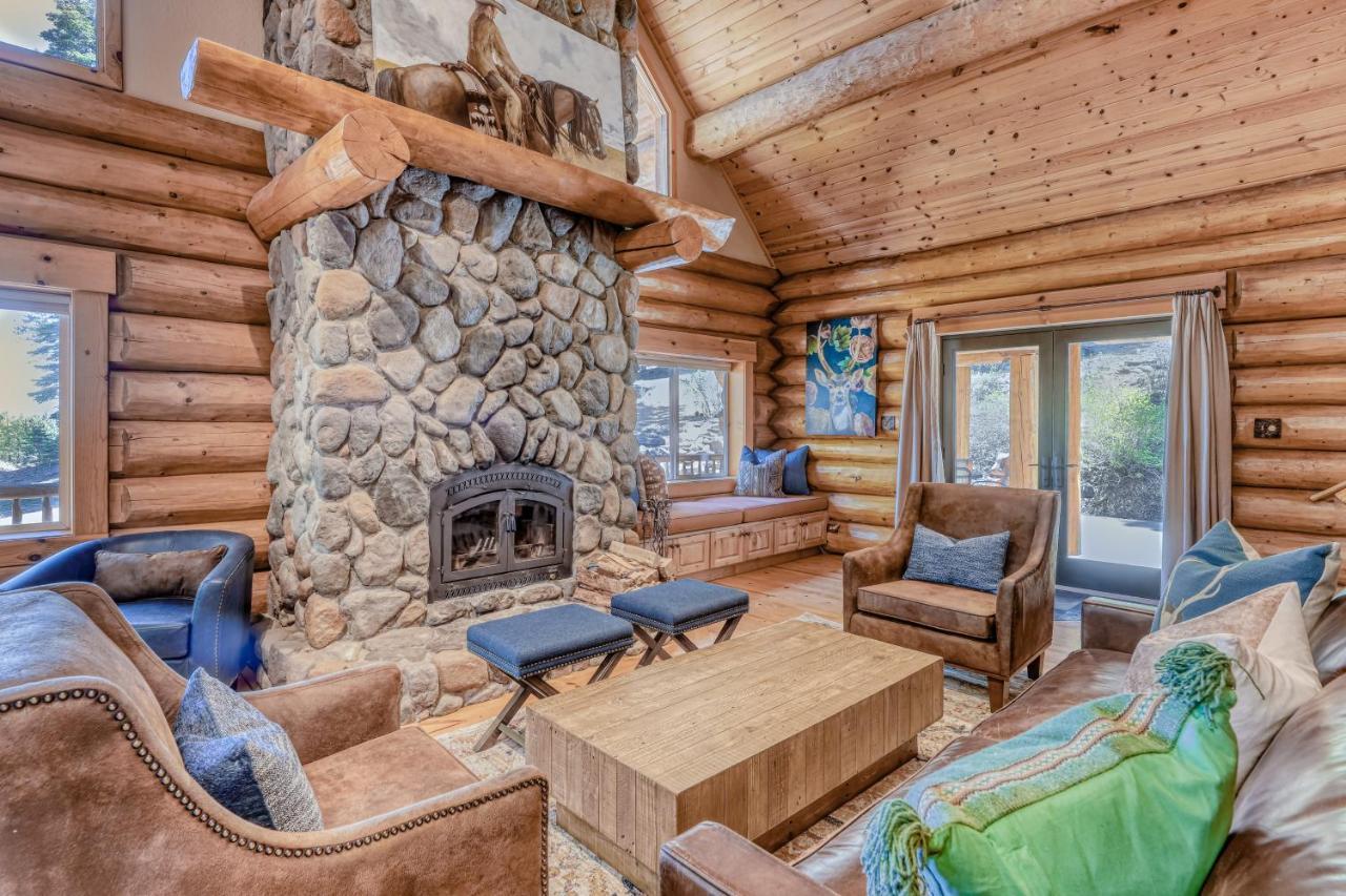 Log Cabin Estate - Falcon Ridge Тракі Екстер'єр фото