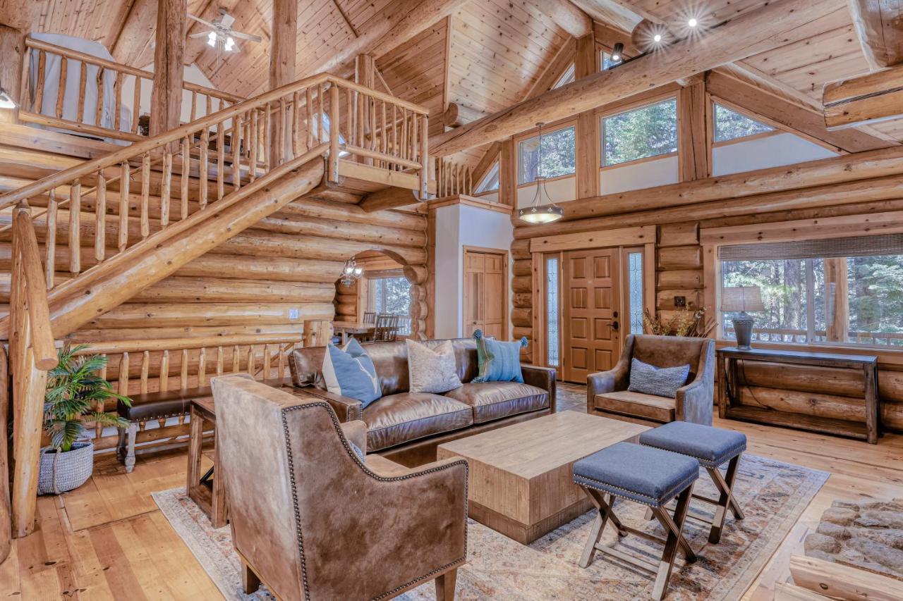 Log Cabin Estate - Falcon Ridge Тракі Екстер'єр фото