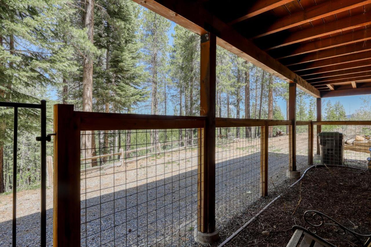 Log Cabin Estate - Falcon Ridge Тракі Екстер'єр фото