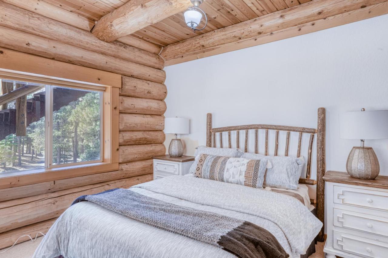 Log Cabin Estate - Falcon Ridge Тракі Екстер'єр фото