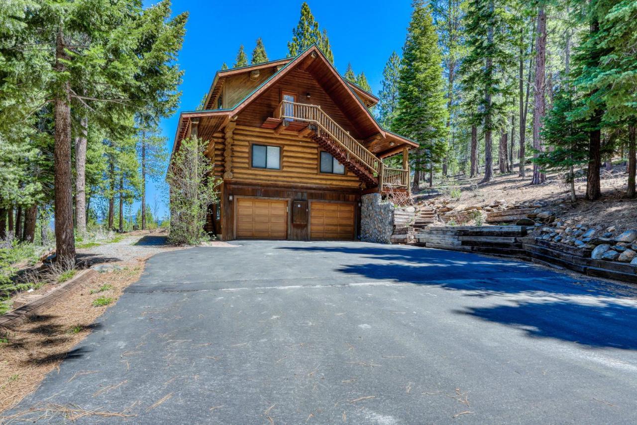 Log Cabin Estate - Falcon Ridge Тракі Екстер'єр фото
